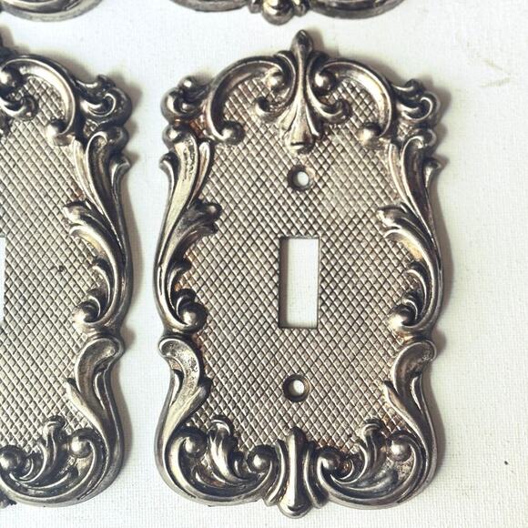 Vintage 1972 American Tack & Hardware Ornate Brass Switch Plate Covers - 4 - Picture 3 of 4